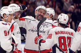 Овечкин забросил две шайбы "Анахайм Дакс" и побил очередной рекорд в НХЛ