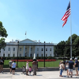 В Белом доме пройдут учения со стрельбой, пока Трамп отсутствует