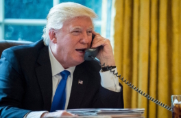 Белый дом сообщил о длительном разговоре Трампа с Зеленским на пути с Аляски
