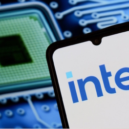 США хотят получить долю в Intel