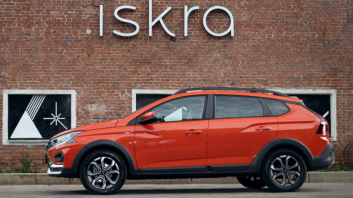 Iskra SW Cross