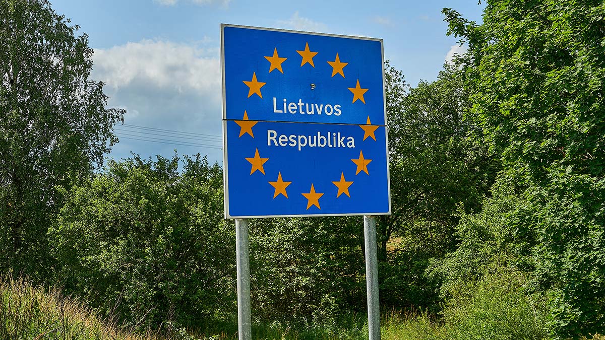 Литва призвала соседей отгородиться от РФ болотами