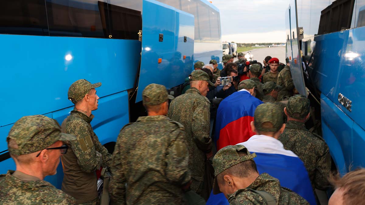 Россия и Украина провели обмен 146 на 146