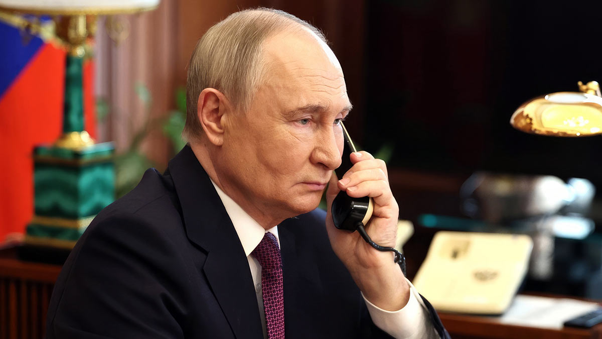 Путин созвонился с президентом Турции