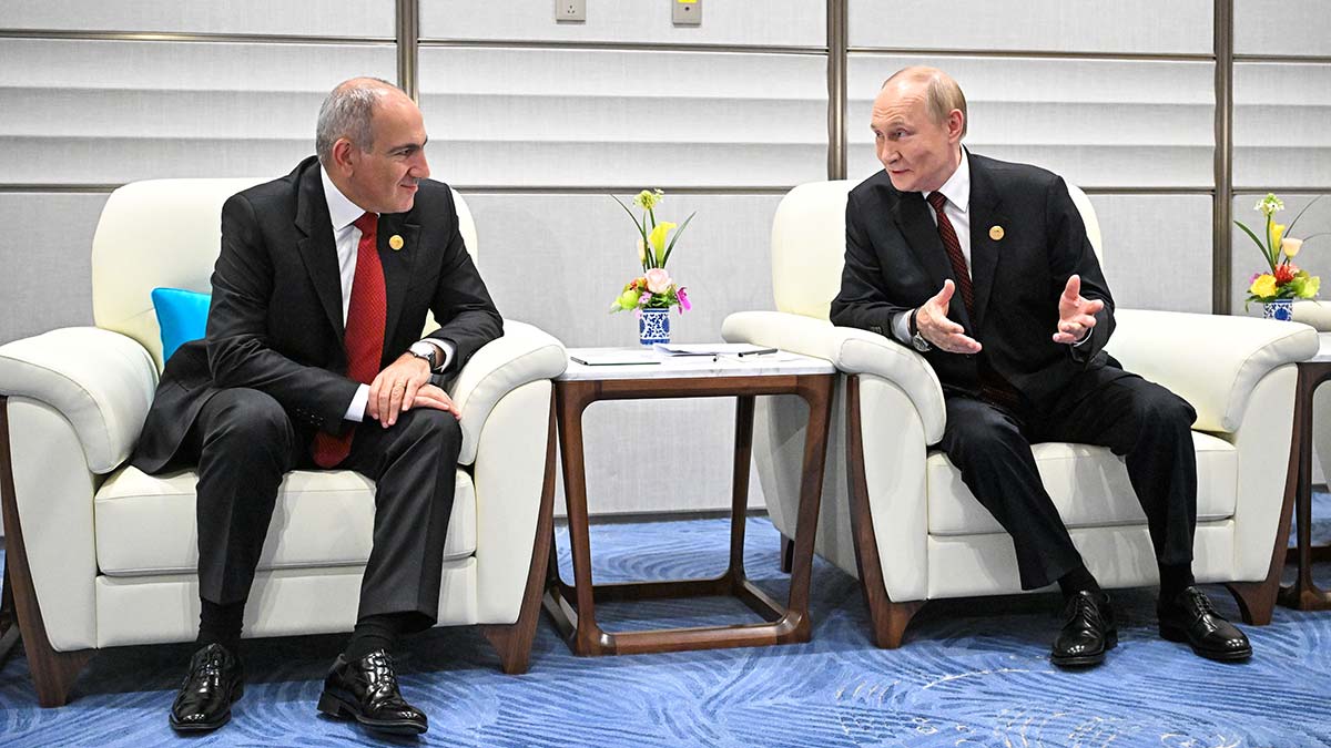 Владимир Путин и Никол Пашинян
