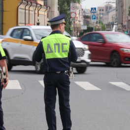 Информацию об ужесточении контроля за остановкой автомобилей опровергли в Госавтоинспекции