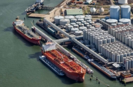 США забрали нефть с танкеров, покинувших Венесуэлу без разрешения – Трамп