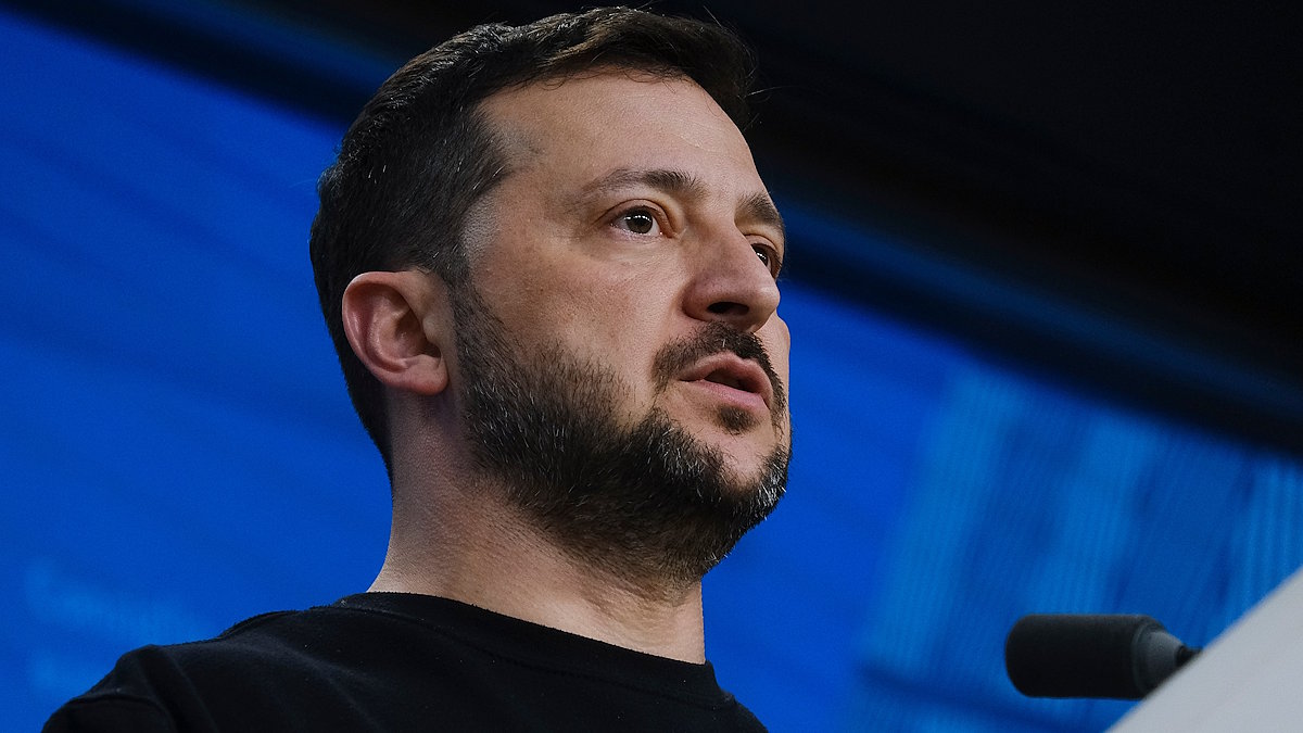 Зеленский заявил о готовности к встрече с США и Россией