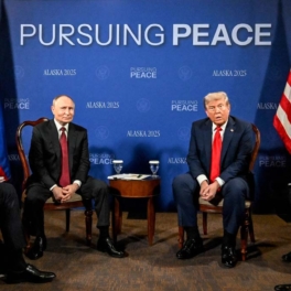 Переговоры Путина и Трампа на Аляске завершены