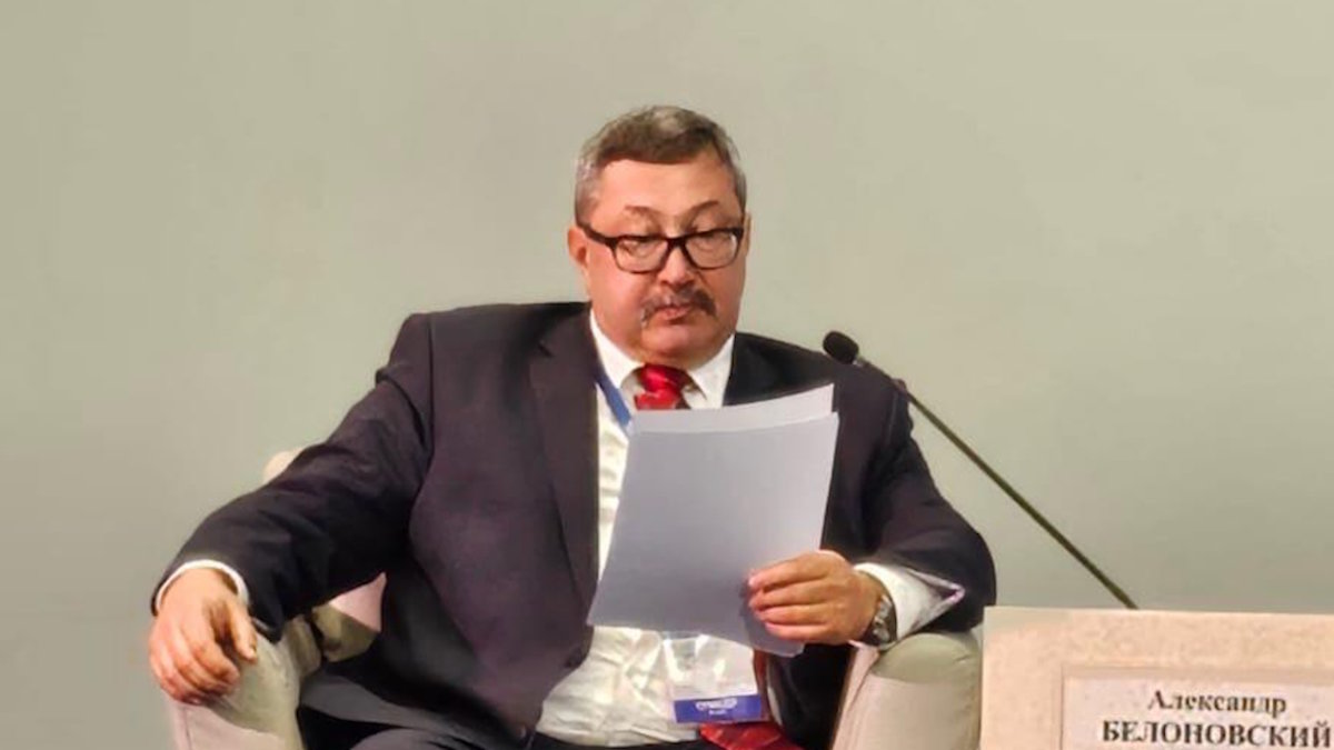 Главный редактор делового журнала "Профиль" Александр Белоновский