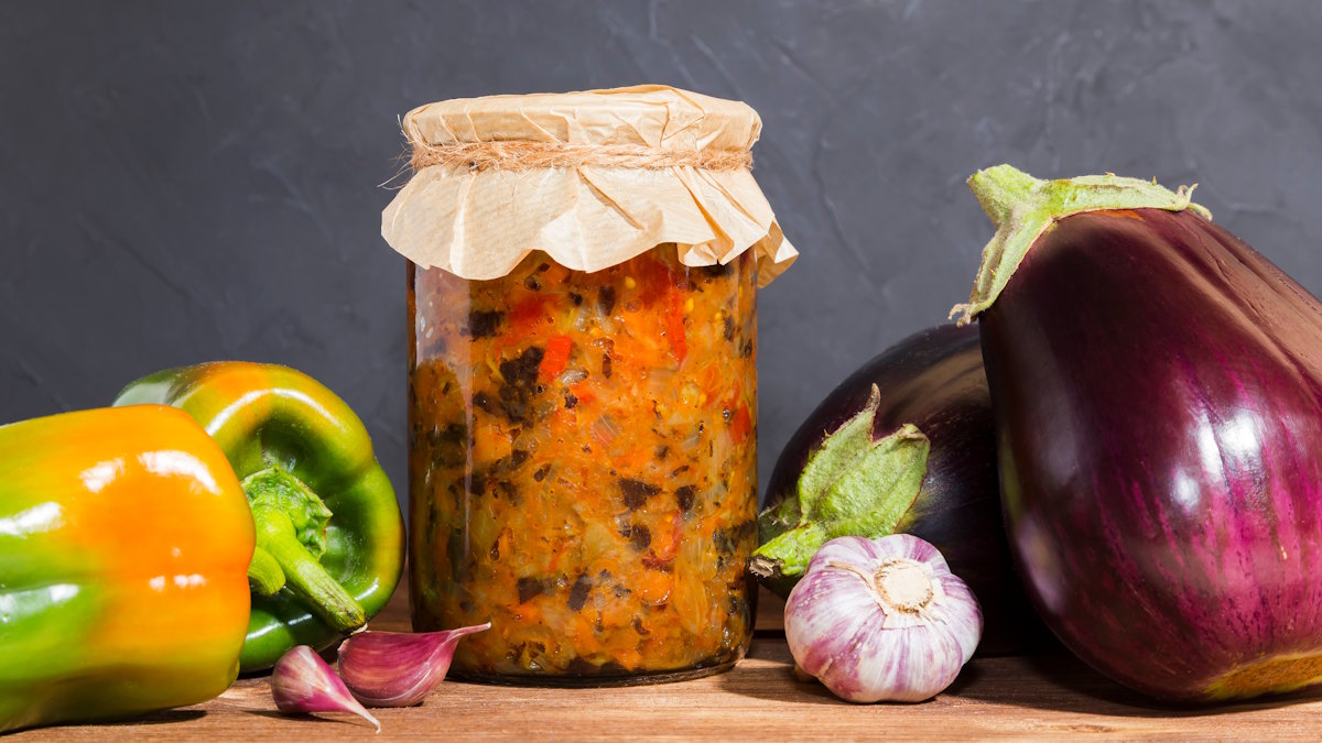 Баклажаны с болгарским перцем и чесноком