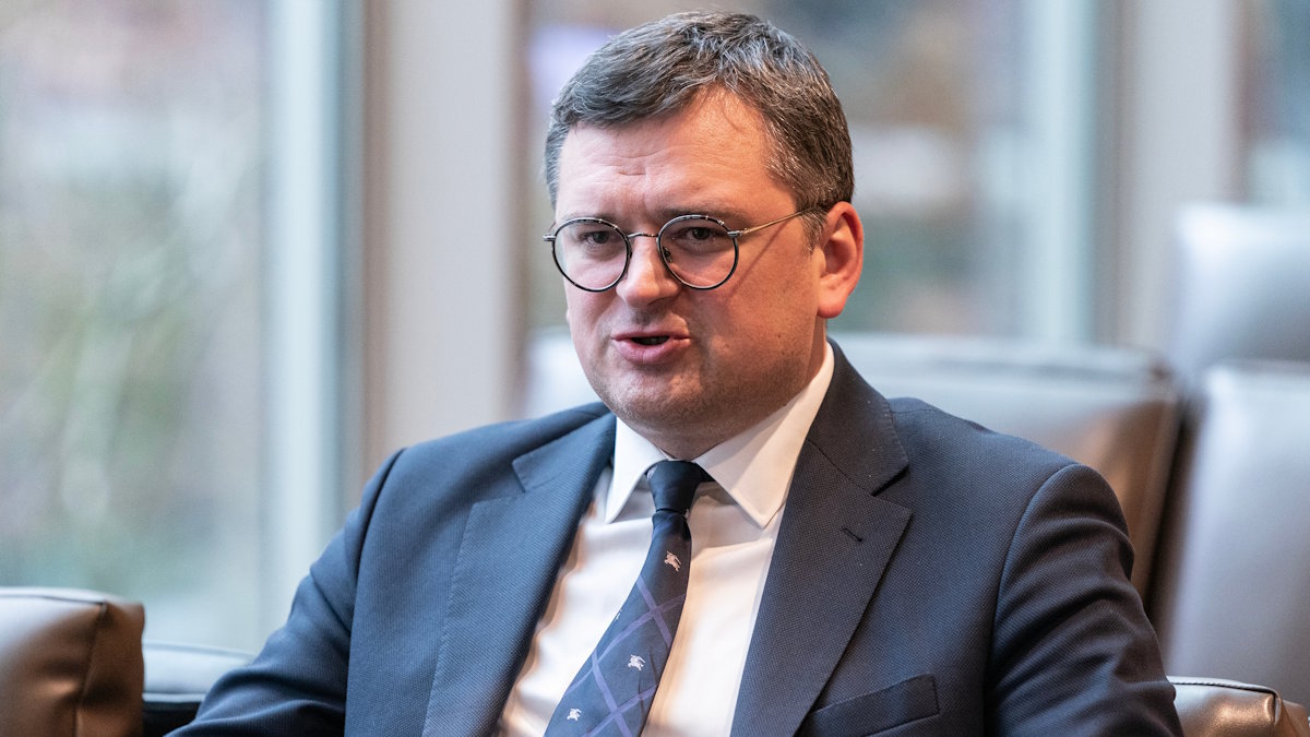 Кулеба допустил, что Украине придется смириться с утратой территорий