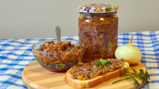 Грибная икра с морковью, луком и баклажанами: рецепт вкусной заготовки на зиму