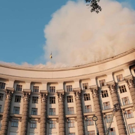 В МО РФ опровергли нанесение ударов по зданию украинского правительства