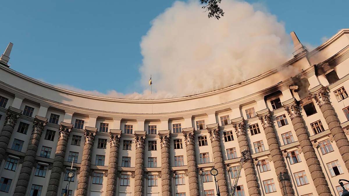 В МО РФ отрицают нанесение ударов по зданию правительства Украины