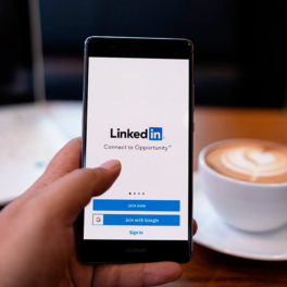 Заявка на регистрацию товарного знака LinkedIn подана в Роспатент