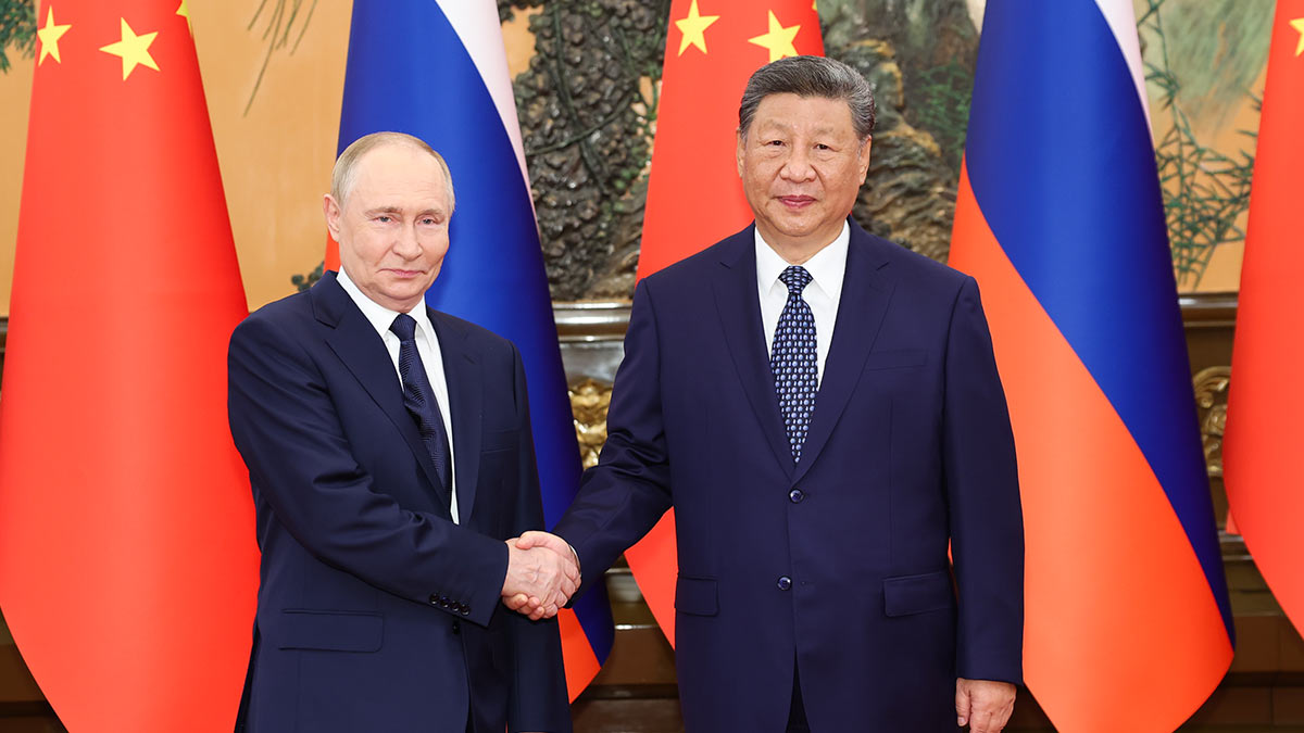Президент России Владимир Путин и председатель КНР Си Цзиньпин