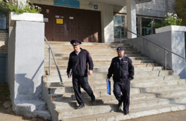 Подозреваемый в нападении на педагогов в Архангельске частично признал вину