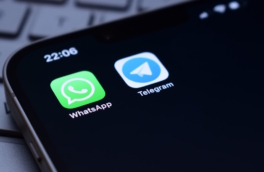 Ради Max мессенджеры Telegram и WhatsApp должны продолжать работать в РФ, считает Песков