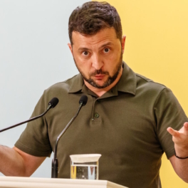 Украина планирует заработать на экспорте оружия – Зеленский
