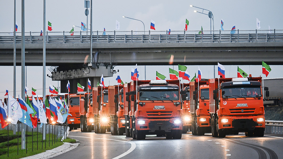 От пунктира до трассы: сколько километров современных дорог будет в России через пять лет