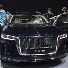 Hongqi готовит новую версию флагманского седана H9 для российского рынка