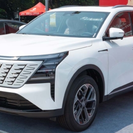 Компания Changan представила обновленную версию кроссовера CS75 Plus