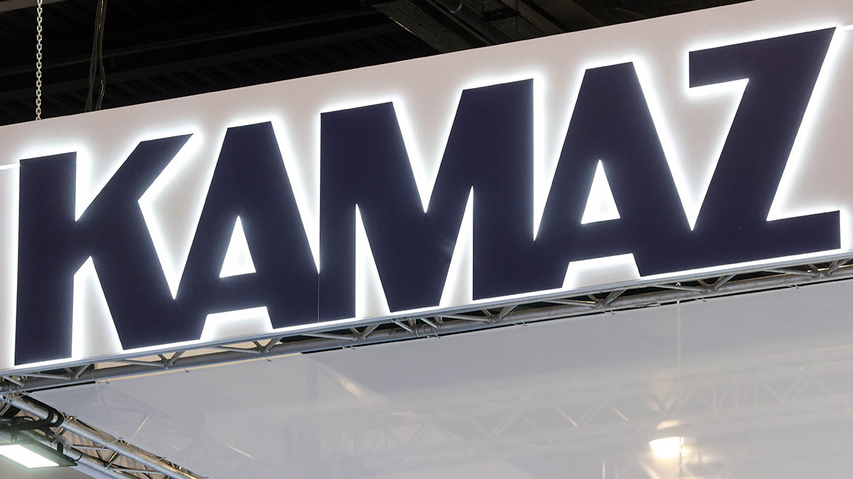 Стенд "Камаз" на XIV Петербургском международном газовом форуме (ПМГФ)