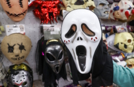 Россияне теряют интерес к Хеллоуину: продажи тематических товаров показали скромный рост