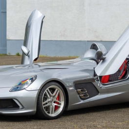 Белый SLR McLaren Stirling Moss продадут на аукционе за €3,5-4 млн