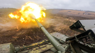 Российские военные за сутки взяли под контроль три населенных пункта в зоне СВО