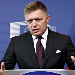 Фицо призвал ЕС сделать всё для саммита России и США