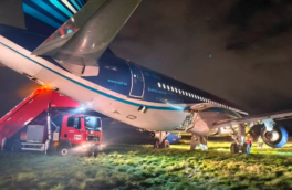 В СК назвали предварительную причину аварийной посадки самолета AZAL в Пулкове