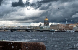 На Петербург надвигается шторм
