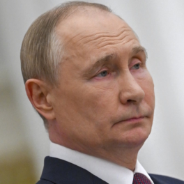 Путин открыл новые дорожные объекты в ХМАО, Карелии и Татарстане