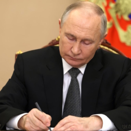 Путин подписал закон об усилении ответственности иноагентов