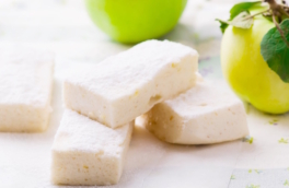 Яблочная пастила без сушки: простой десерт из 3 ингредиентов