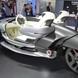 Yamaha представит концепт полноуправляемого трицикла Tricera