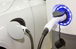 Электромобили исключены из перечня стратегических отраслей в очередном пятилетнем плане КНР