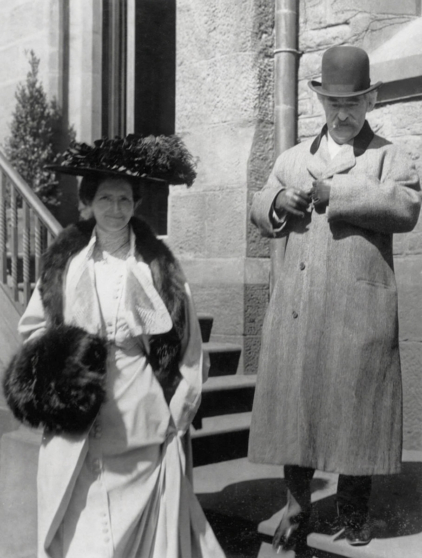 Марк Твен с женой Оливией