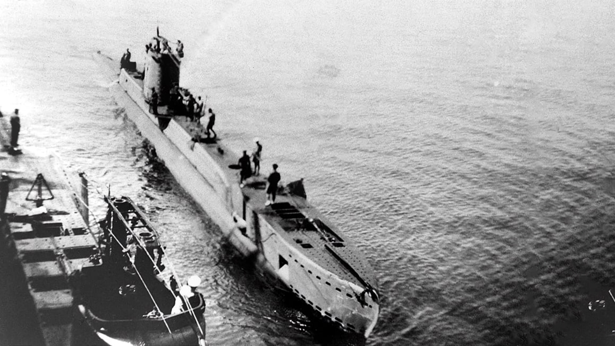 Субмарина "Анбитен"