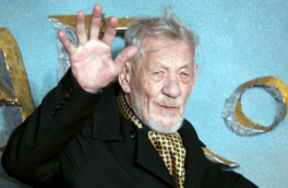 Иэн Маккеллен сыграет в фильме "Эбенезер: Рождественская история" с Джонни Деппом