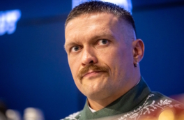 Боксер Усик утратил статус абсолютного чемпиона мира