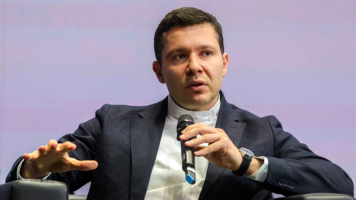 Министр промышленности и торговли РФ Антон Алиханов