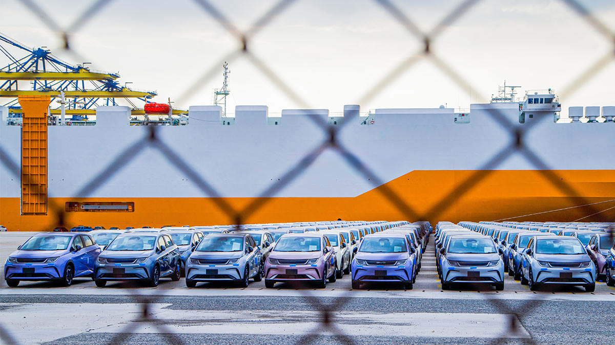 Продажи электромобилей в октябре выросли на 23%