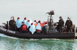 Число запросов на убежище в Великобритании достигло исторического максимума