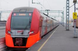 Фиксированный тариф введут в петербургских электричках, в перспективе – создание "наземного метро"