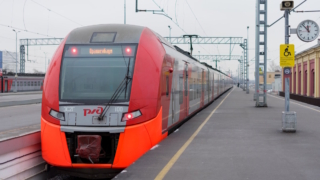 Фиксированный тариф введут в петербургских электричках, в перспективе – создание "наземного метро"