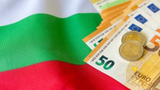 Премьер Болгарии назвал переход на евро стратегическим выбором государства