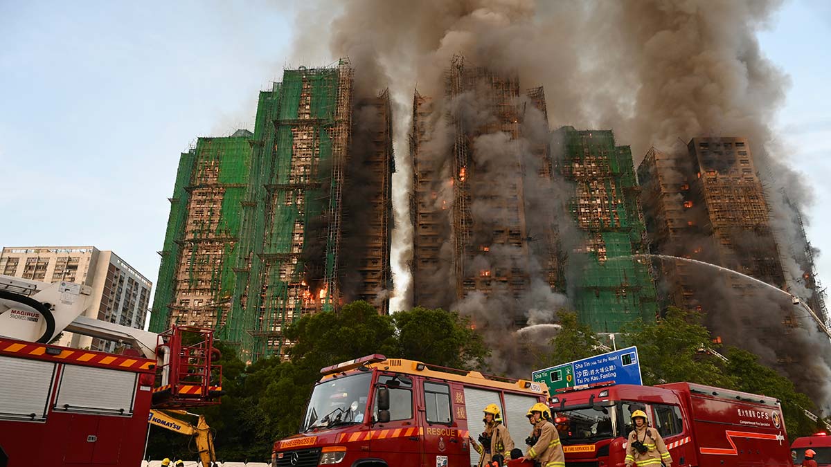 Число погибших из-за пожара в Гонконге